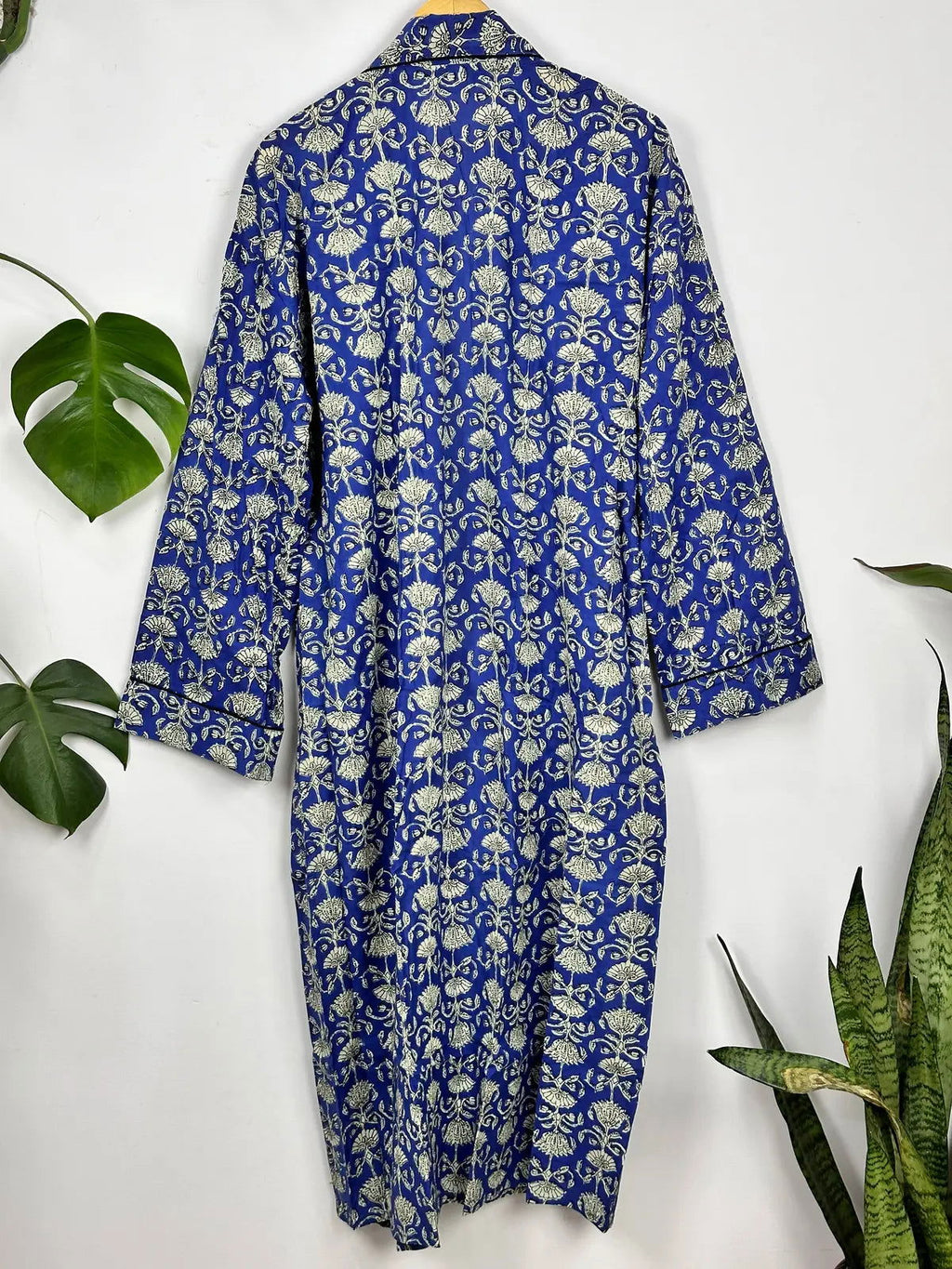 Men's block-printed Cotton Kimono Robe in blue white lotus