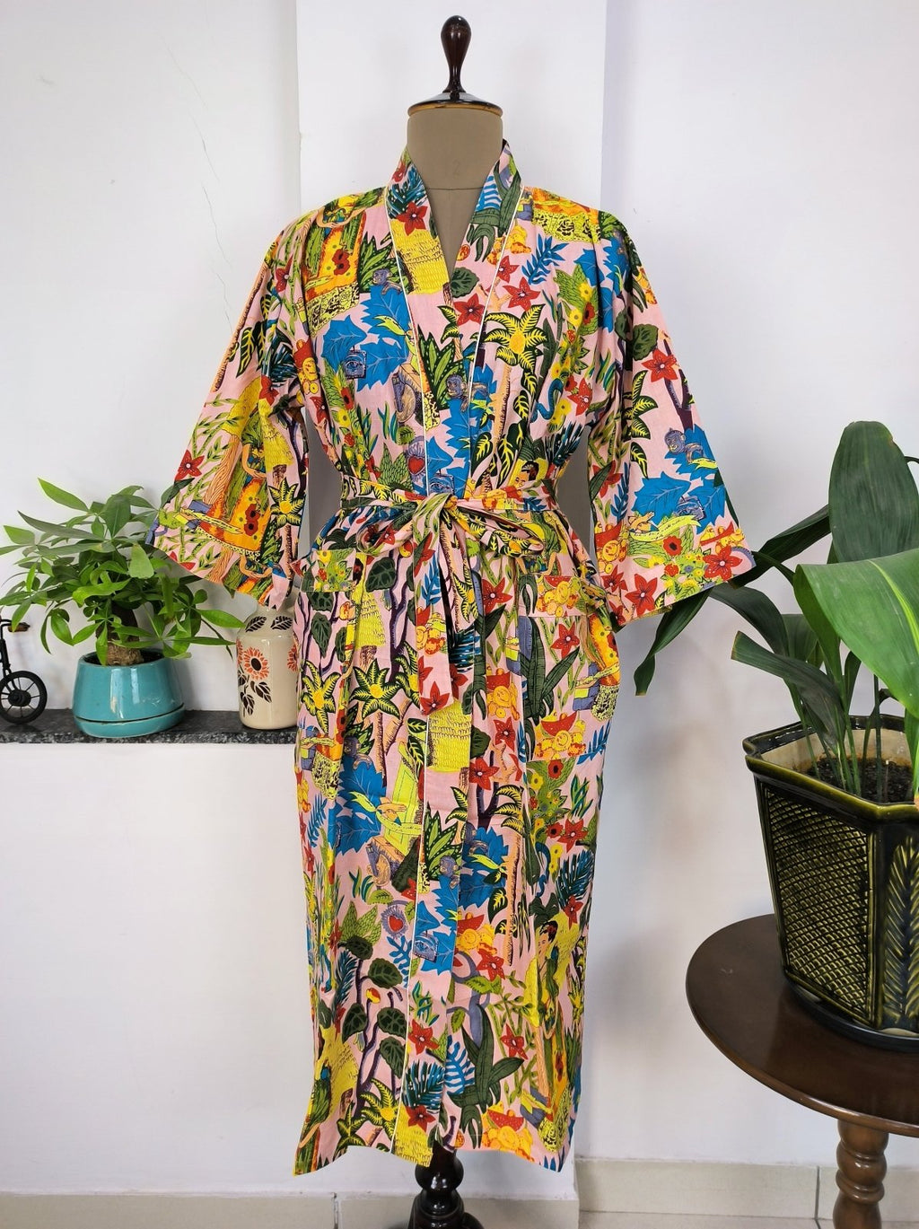 block-printed Cotton Kimono Robe in peach floral