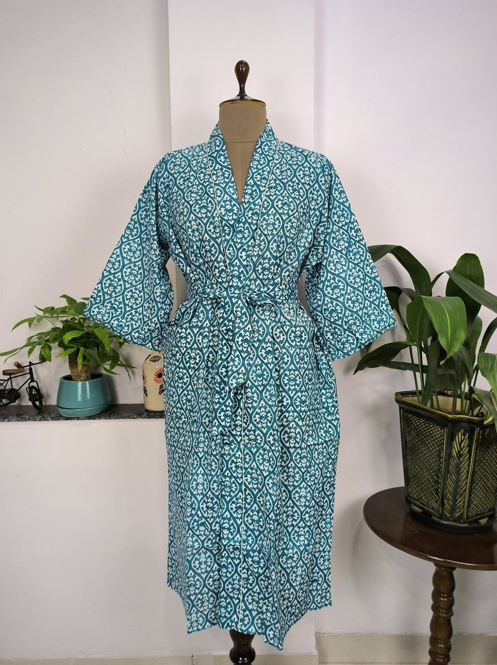 Women's block-printed Cotton Kimono Robe in blue white