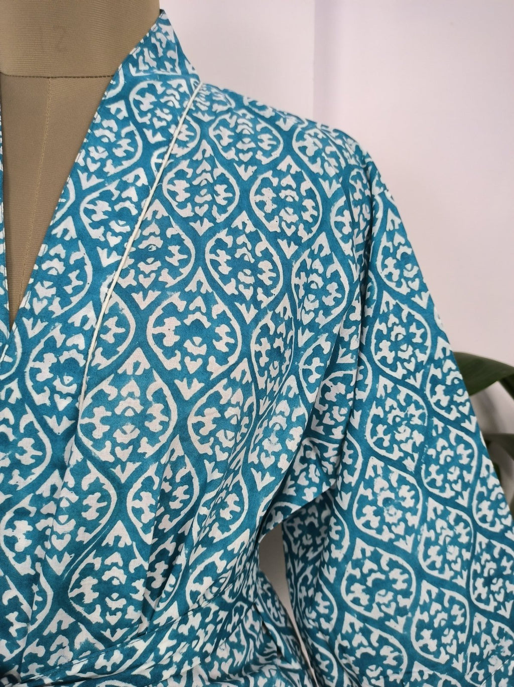 Women's block-printed Cotton Kimono Robe in blue white