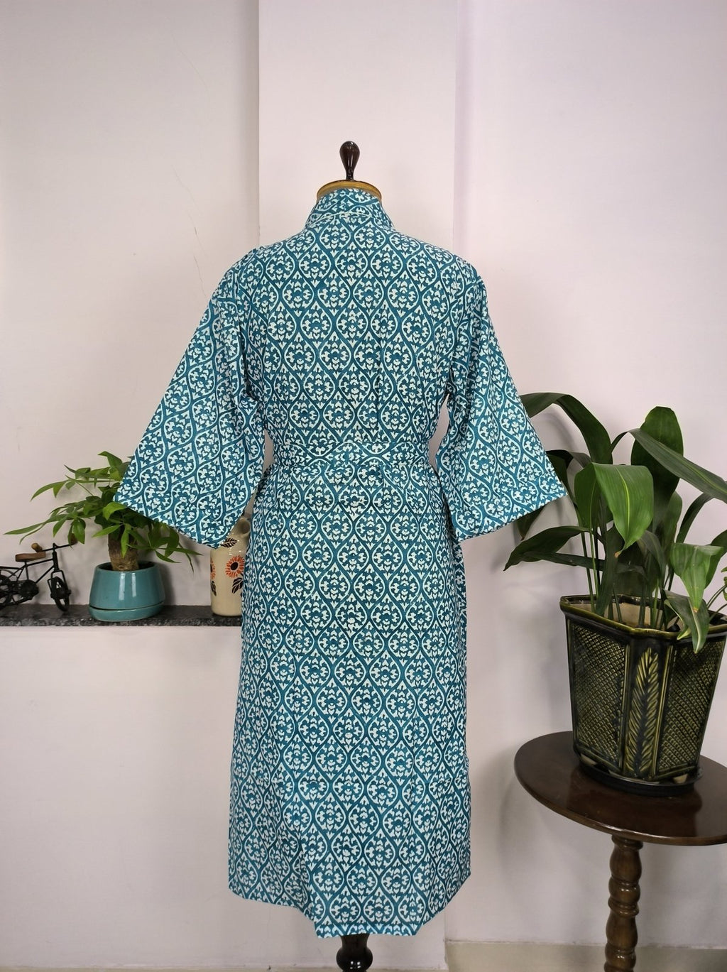 Women's block-printed Cotton Kimono Robe in blue white