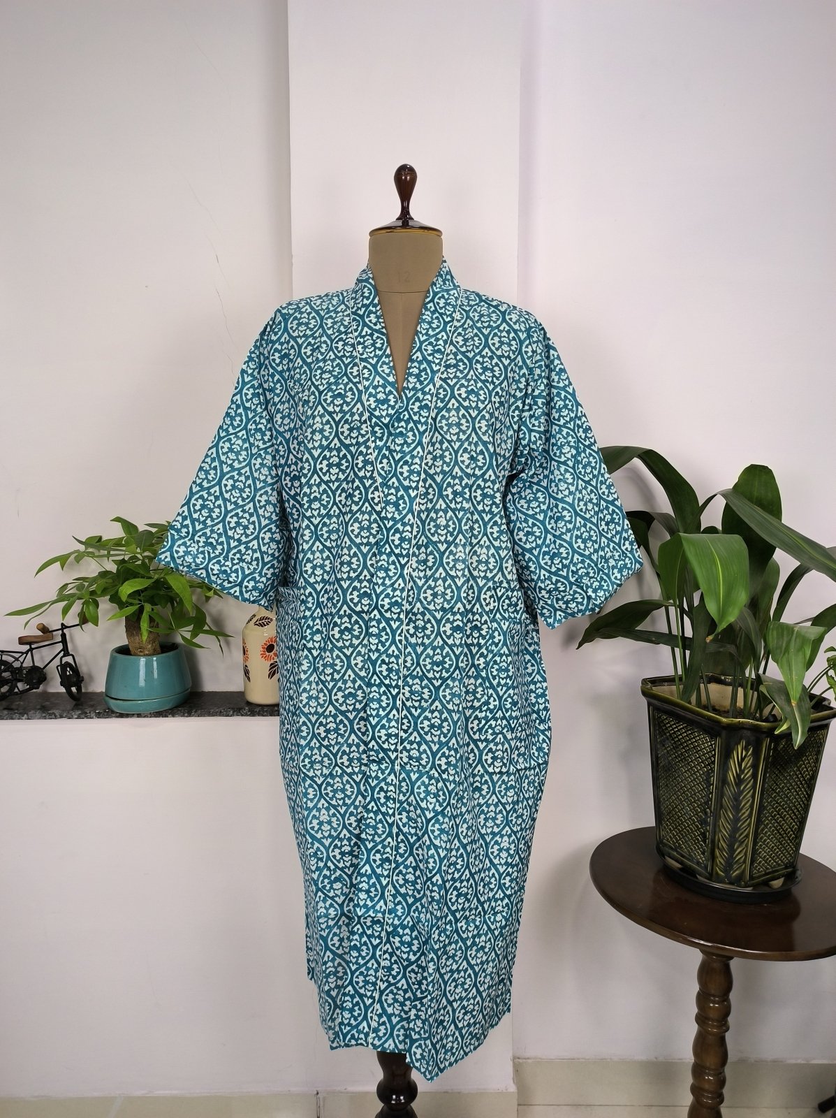 Women's block-printed Cotton Kimono Robe in blue white