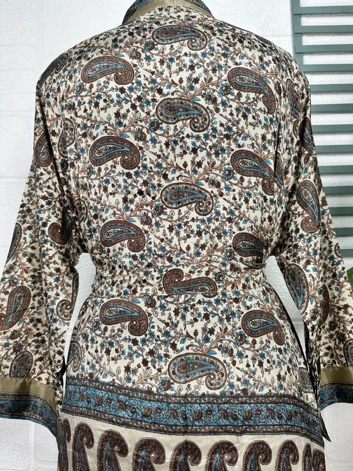 Women's Recycled Silk Kimono Robe in beige brown