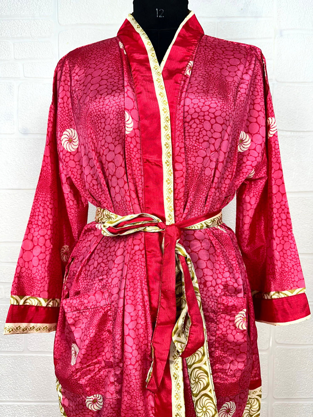 Women's Recycled Silk Kimono Robe in floral