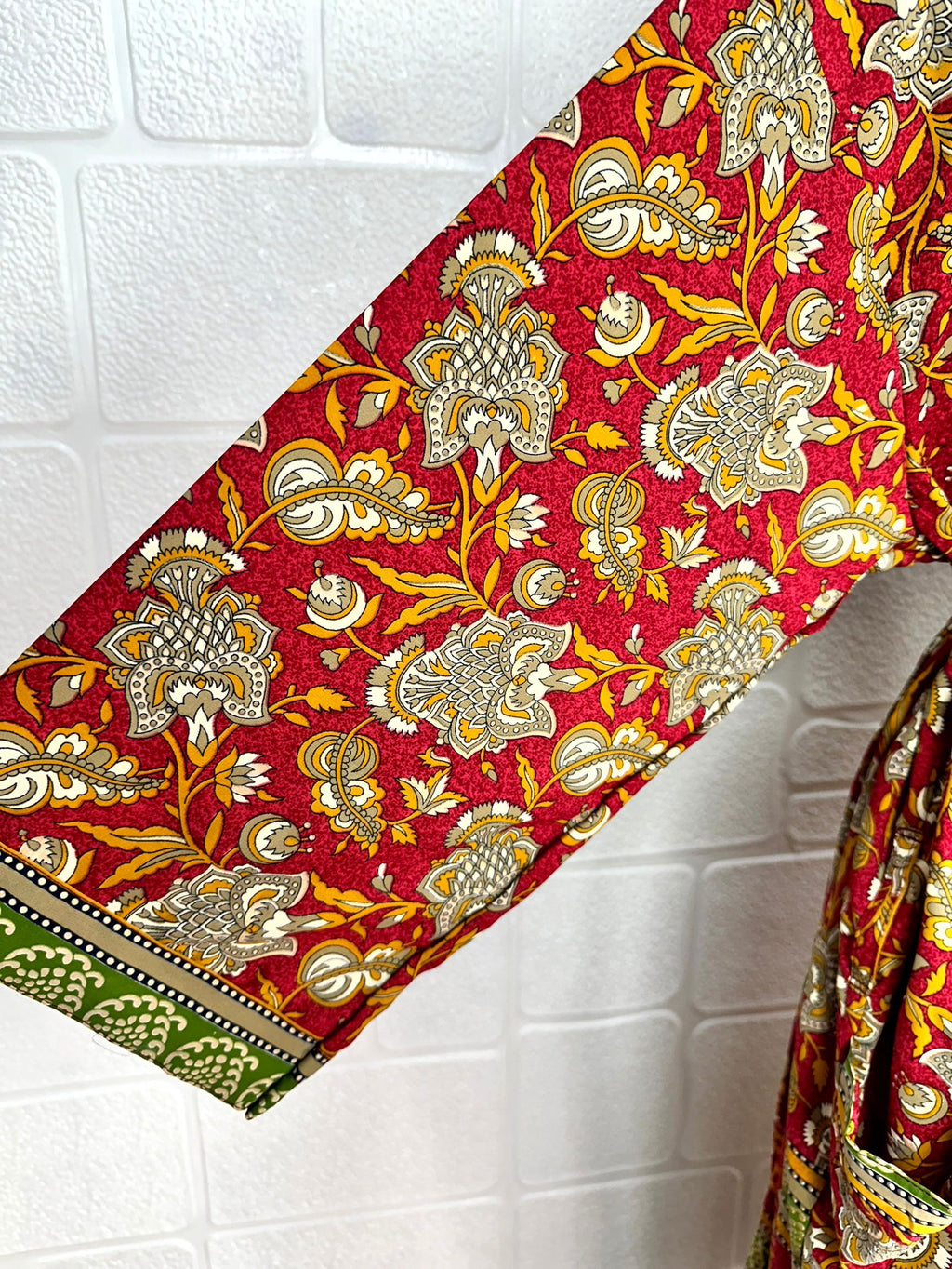 Women's Recycled Silk Kimono Robe in floral