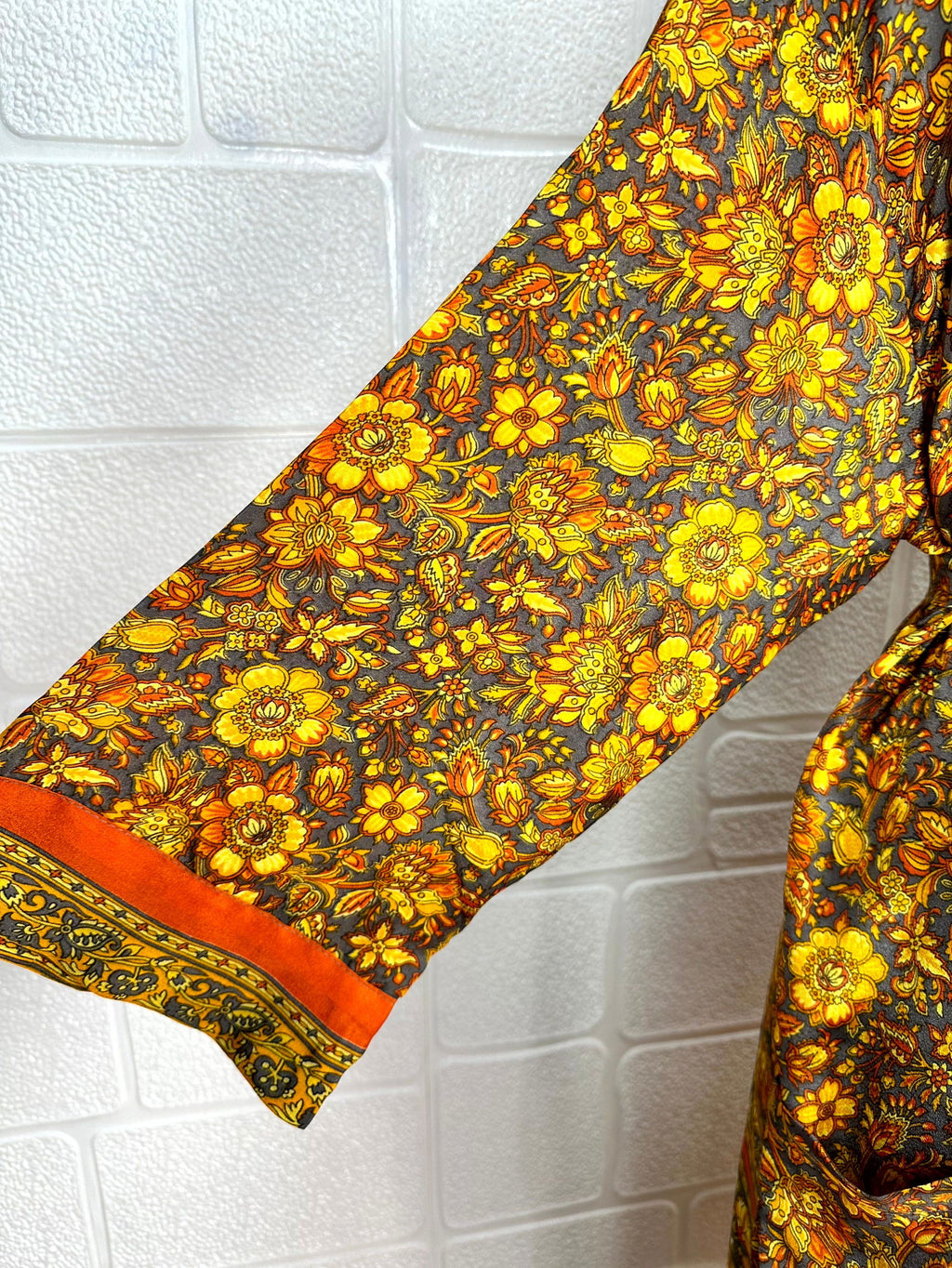 Women's Recycled Silk Kimono Robe in floral