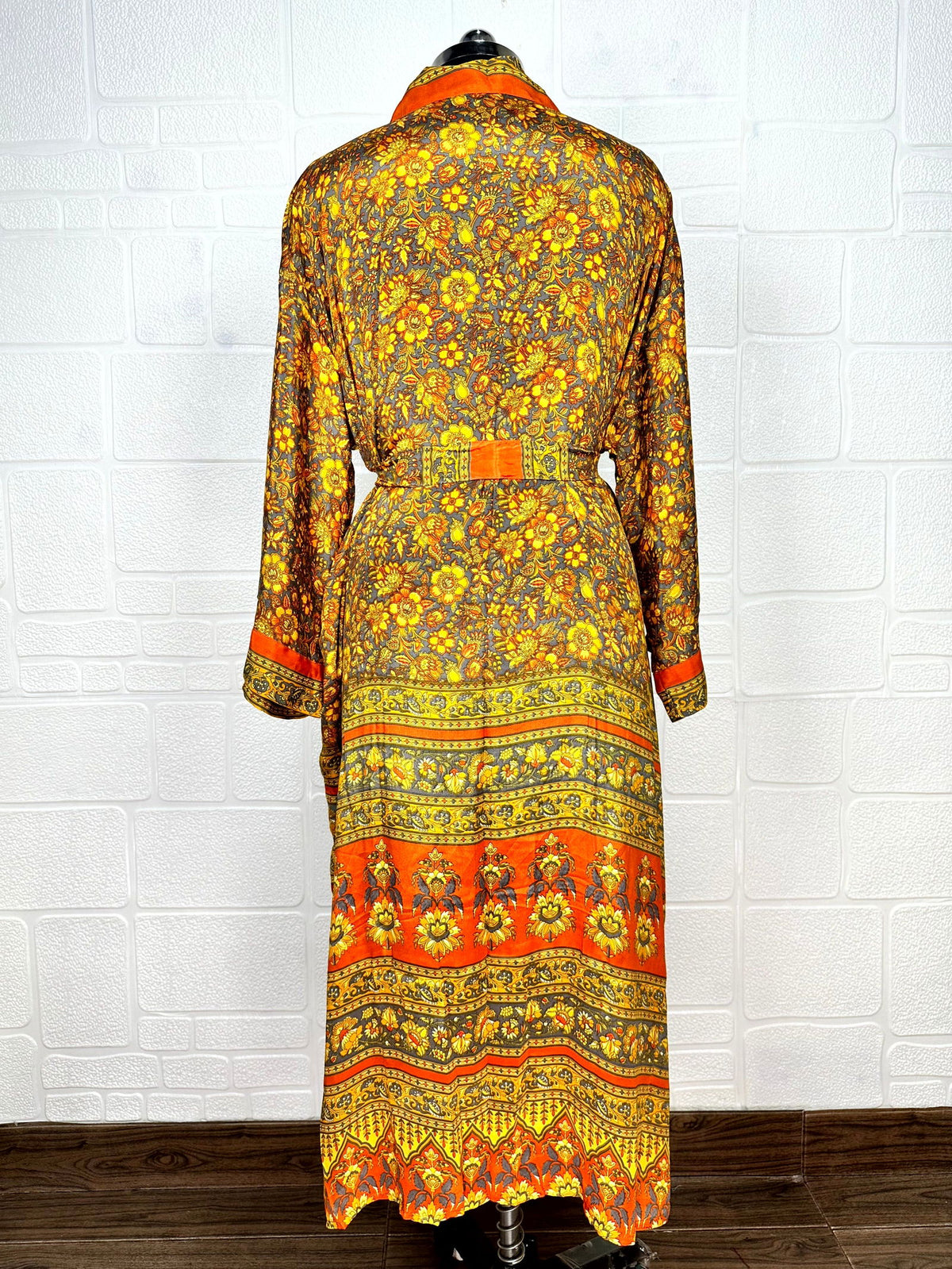 Women's Recycled Silk Kimono Robe in floral