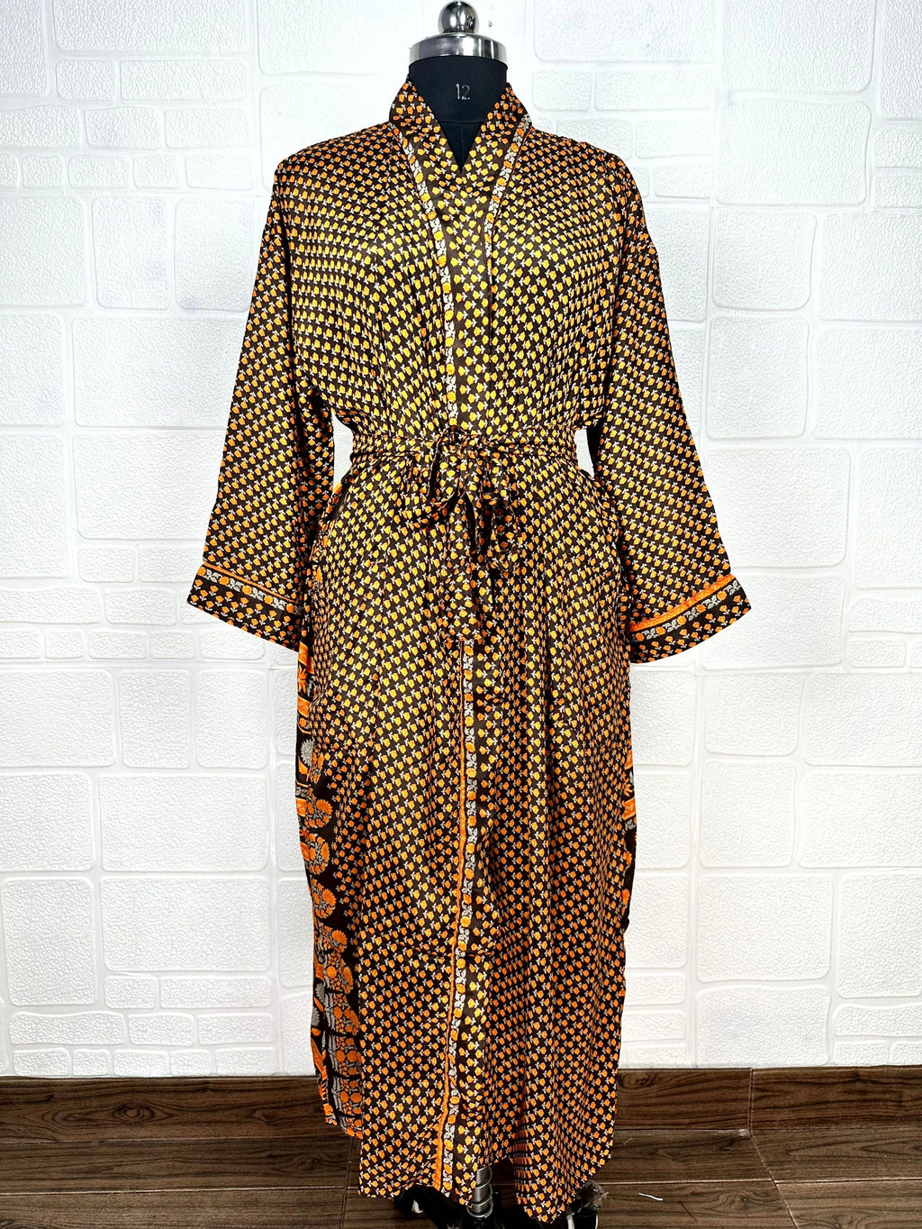 Women's Recycled Silk Kimono Robe in floral