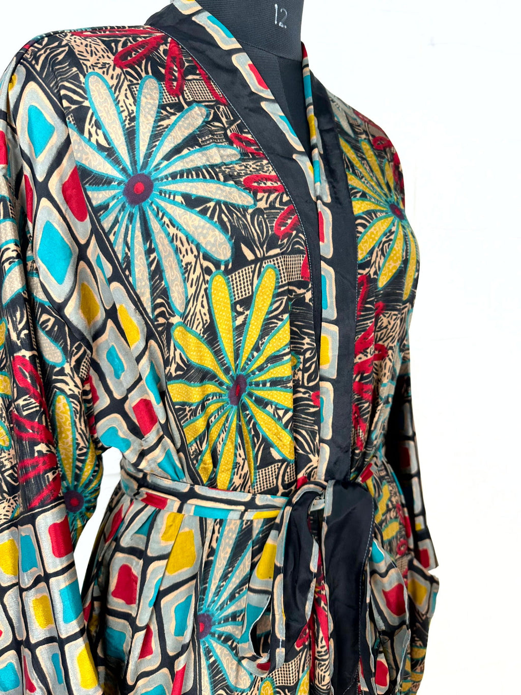 Women's Recycled Silk Kimono Robe in floral