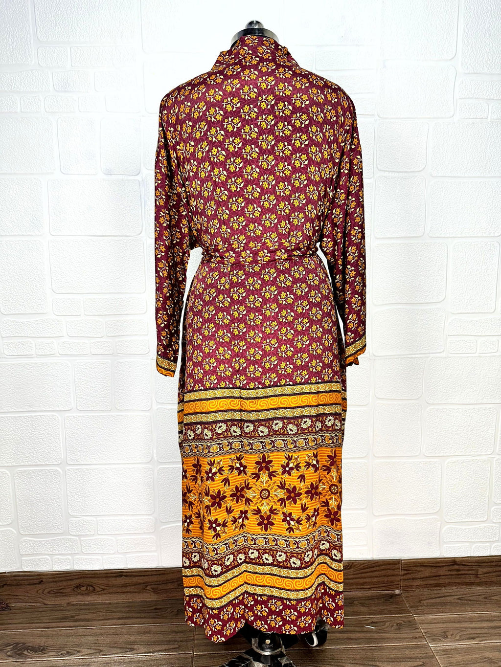 Women's Recycled Silk Kimono Robe in floral