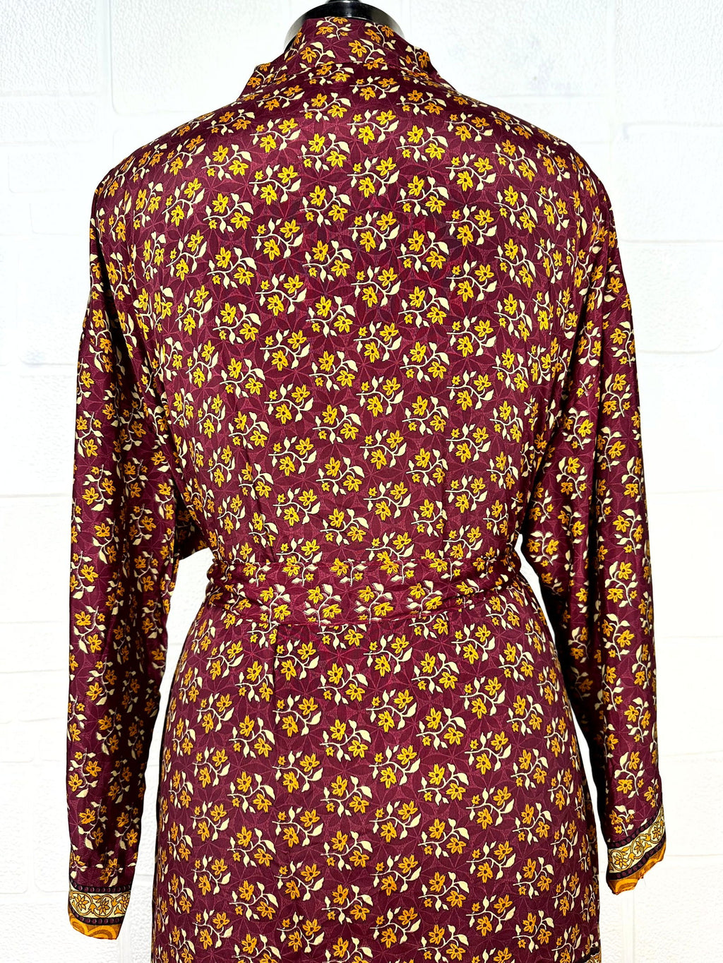 Women's Recycled Silk Kimono Robe in floral