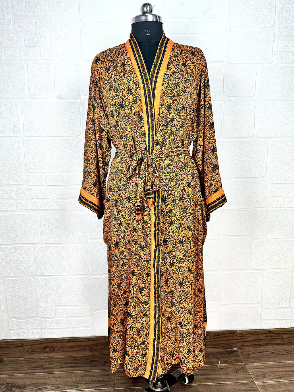 Women's Recycled Silk Kimono Robe in floral