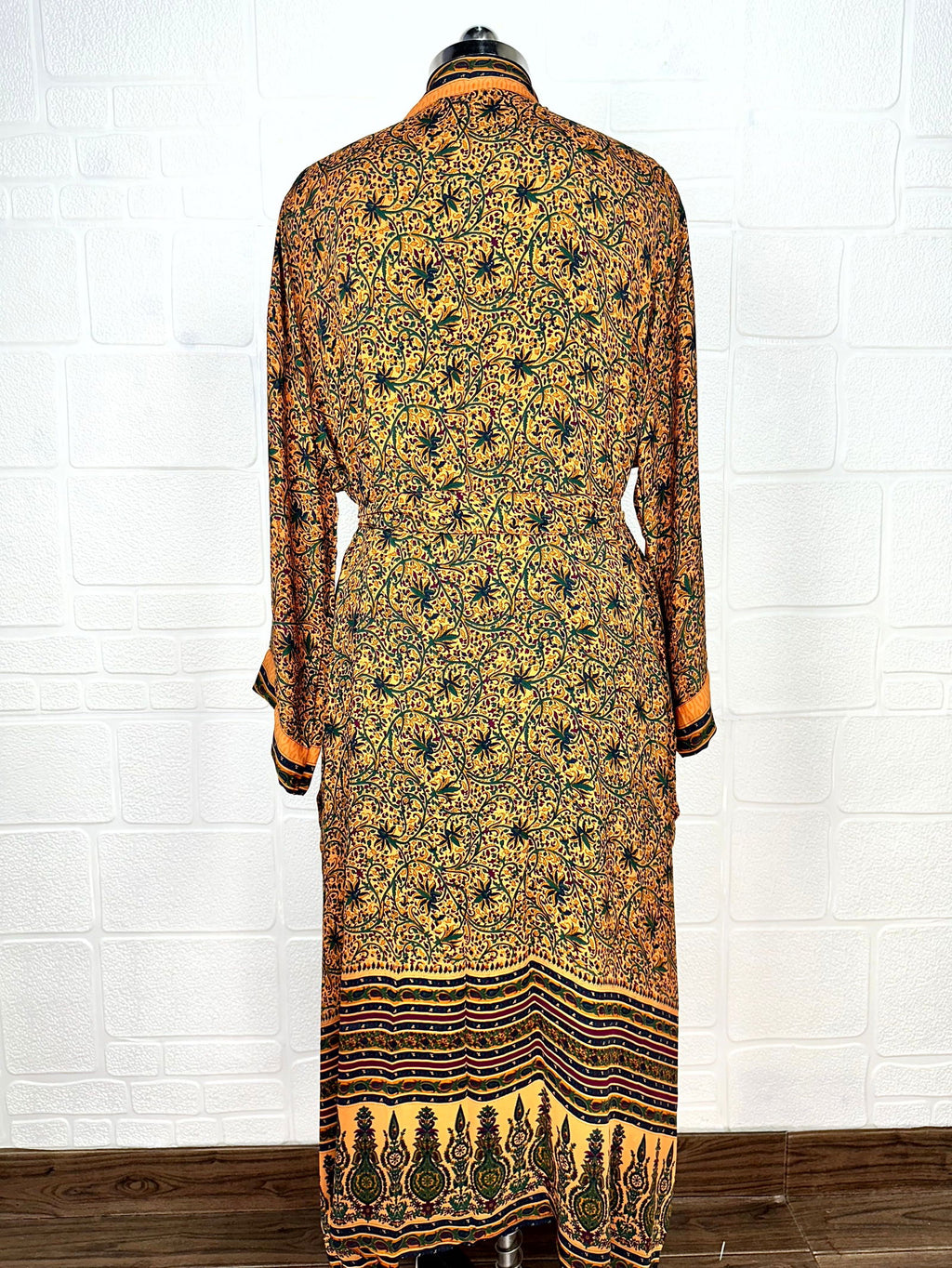 Women's Recycled Silk Kimono Robe in floral