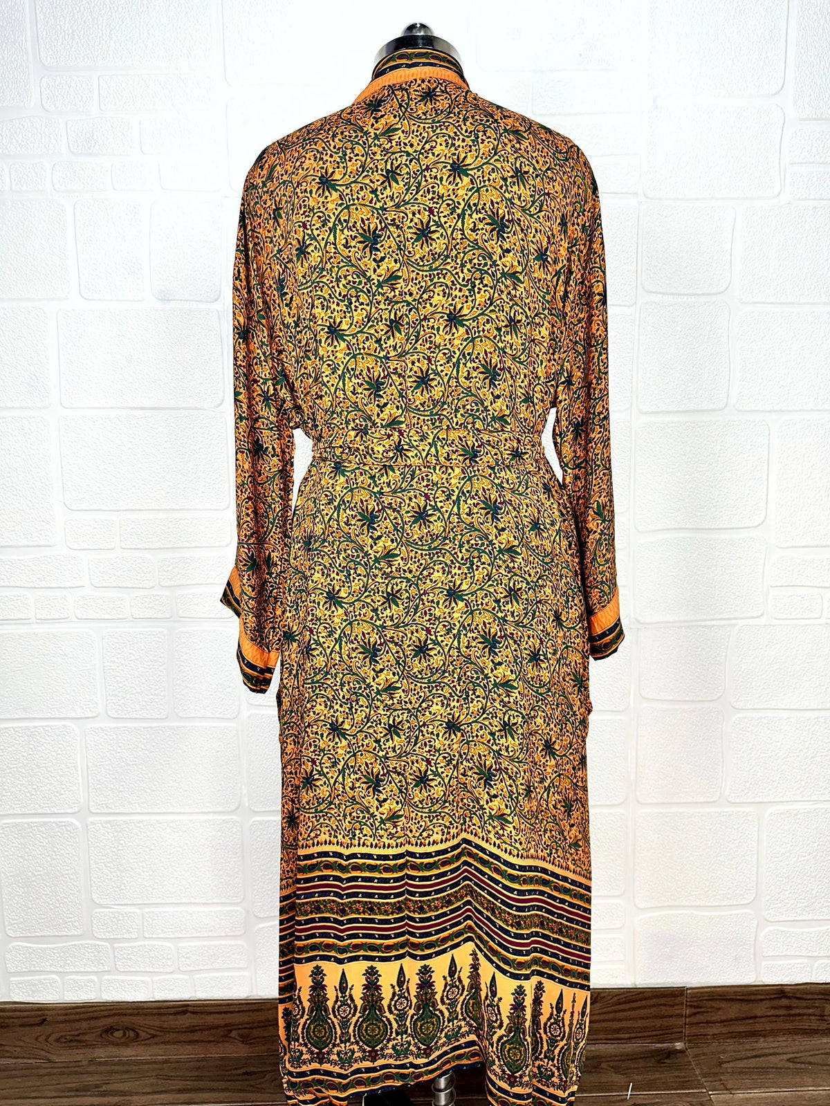 Women's Recycled Silk Kimono Robe in floral
