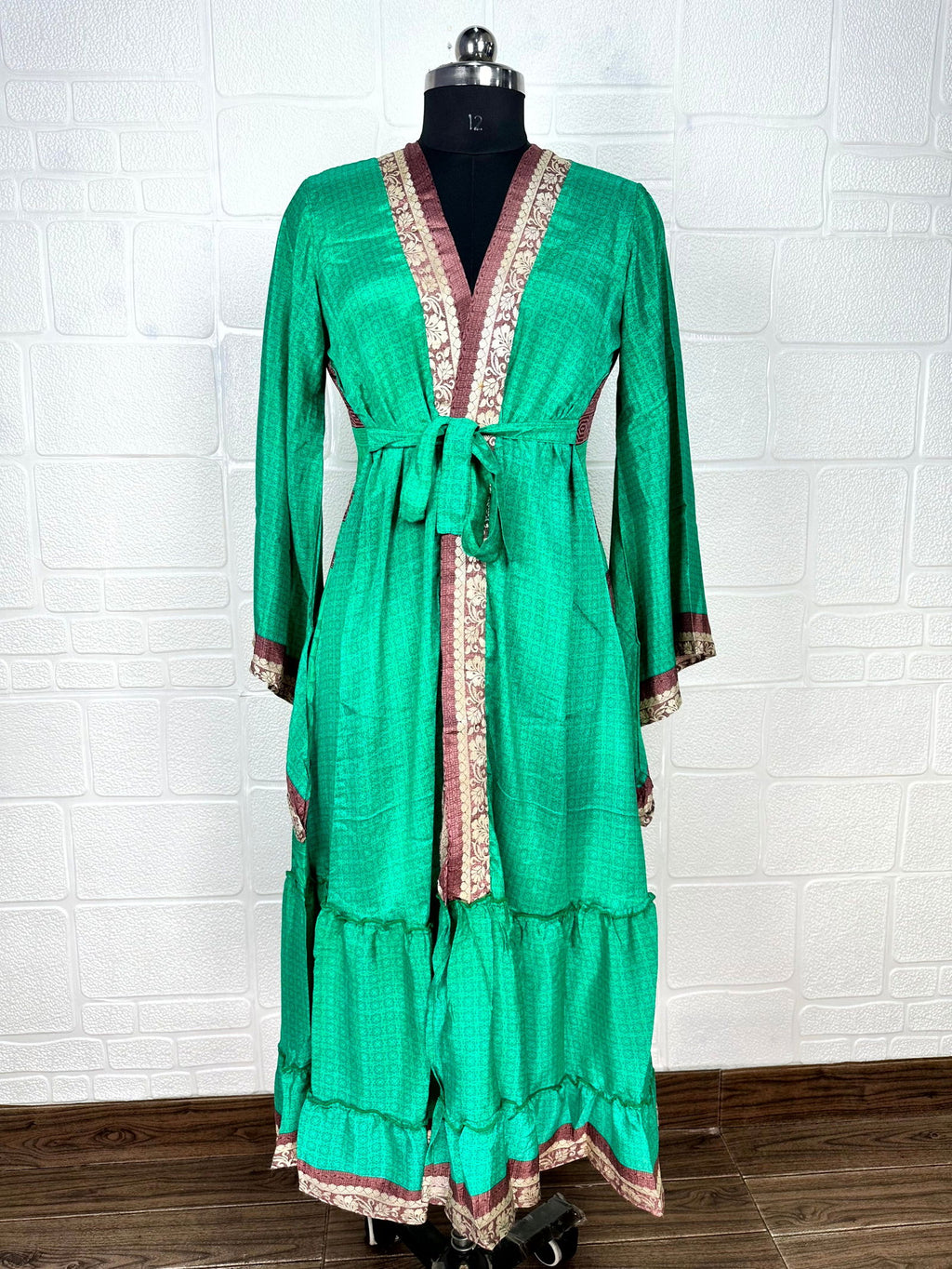 Women's Recycled Silk Kimono Robe in floral
