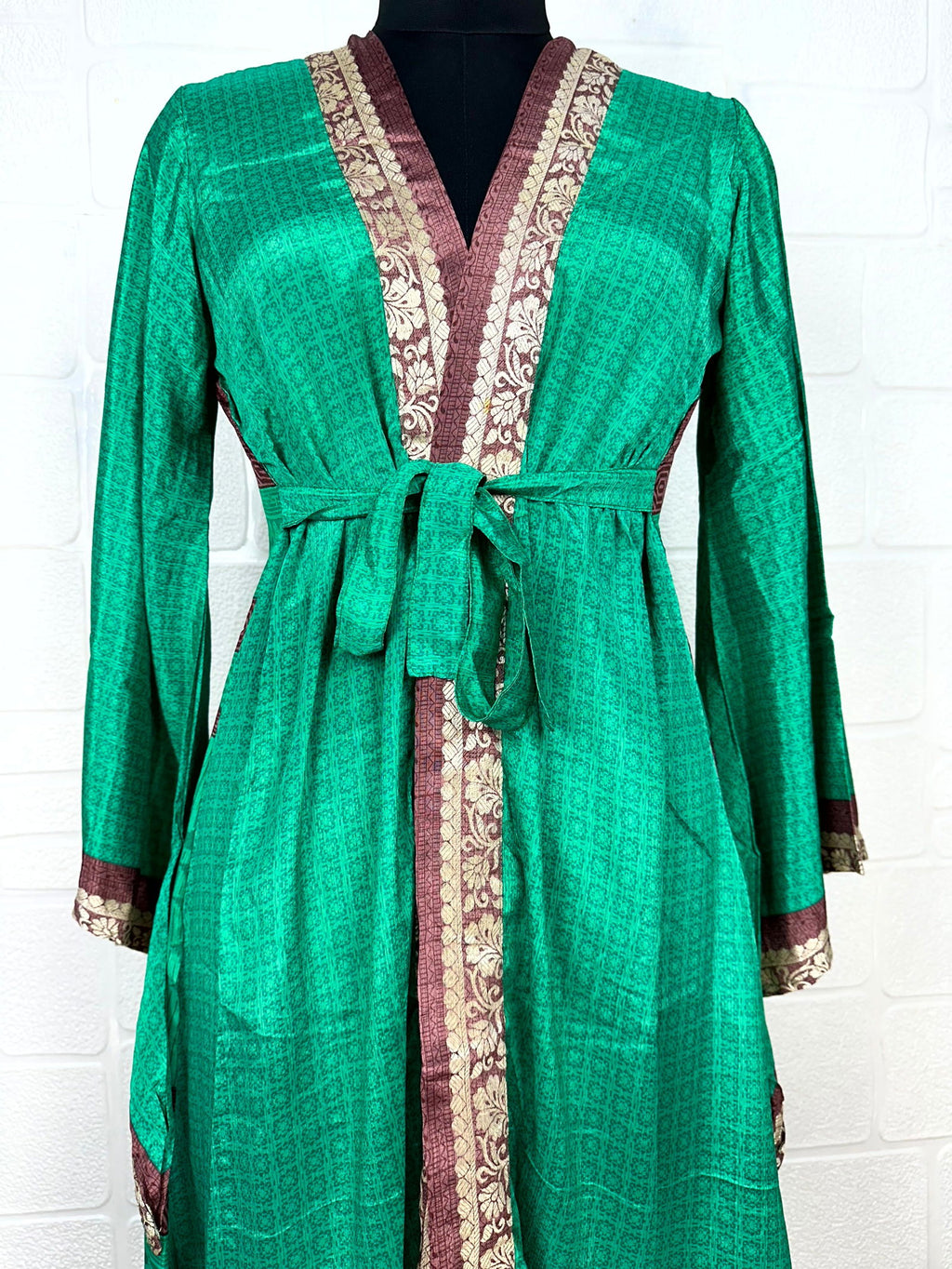 Women's Recycled Silk Kimono Robe in floral