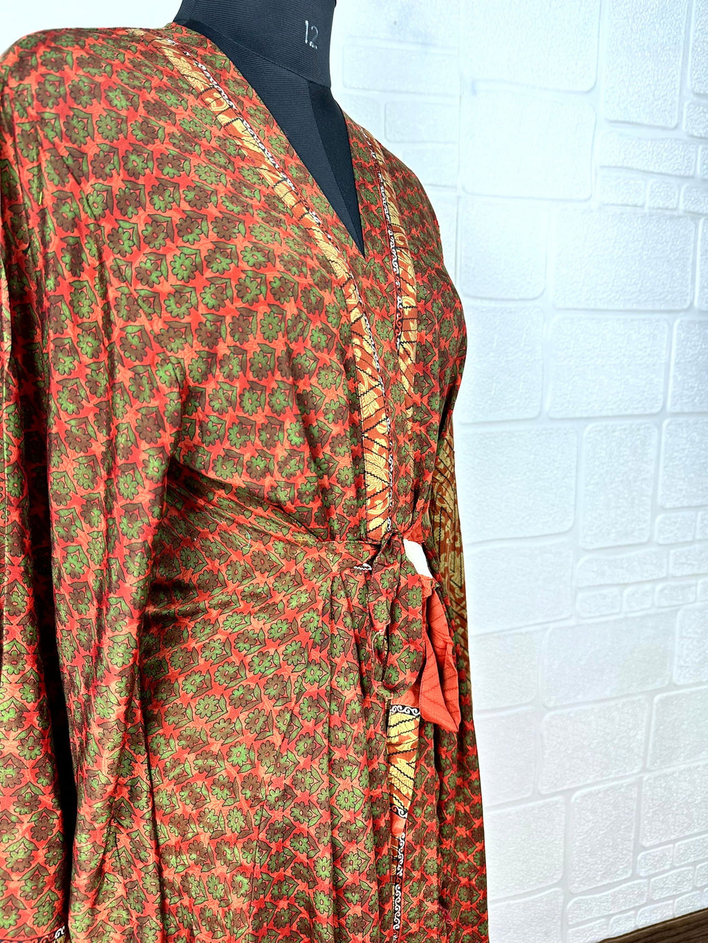 Women's Recycled Silk Kimono Robe in floral