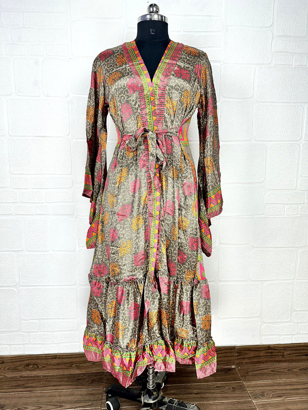 Women's Recycled Silk Kimono Robe in brown floral