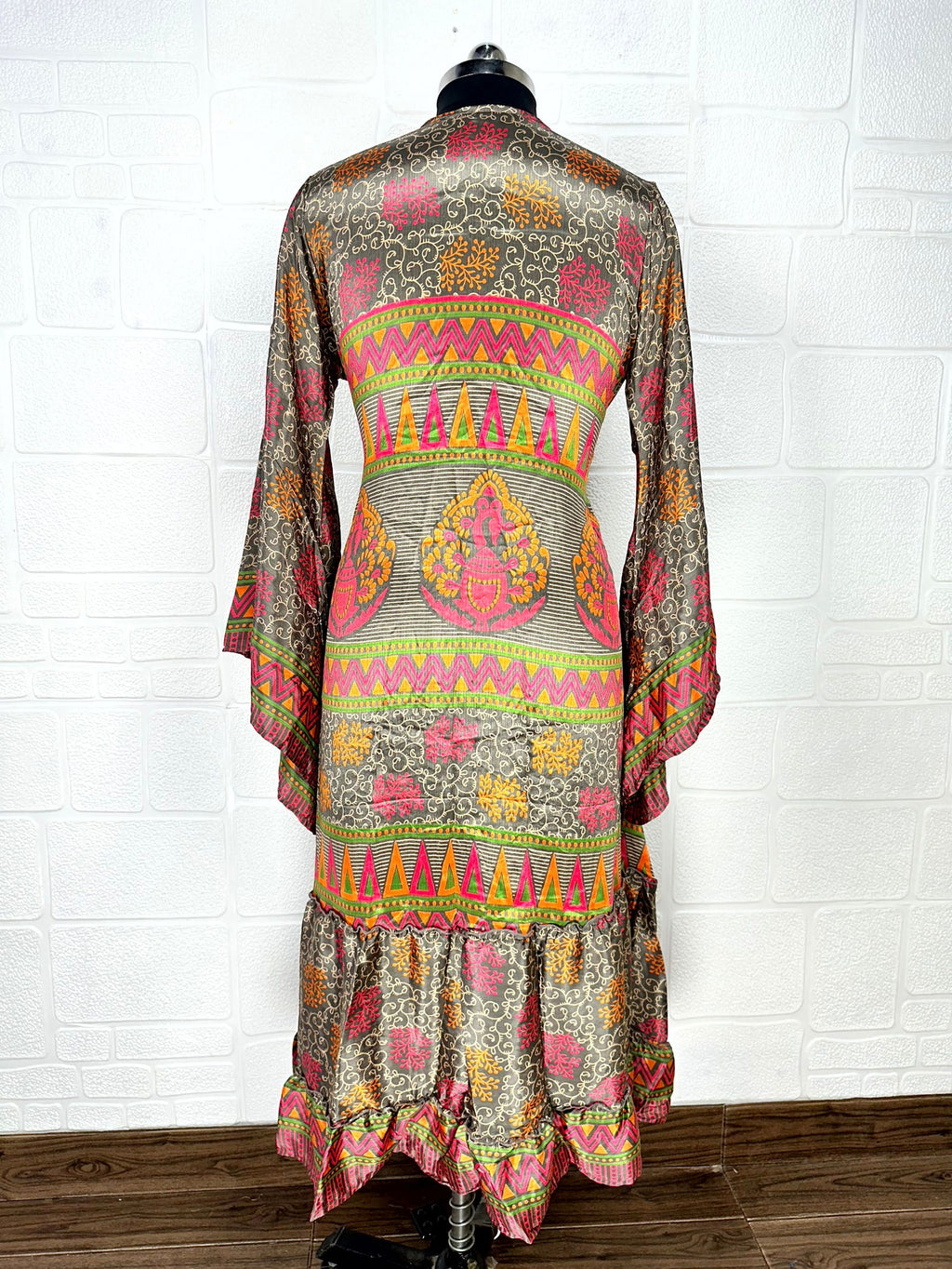 Women's Recycled Silk Kimono Robe in brown floral