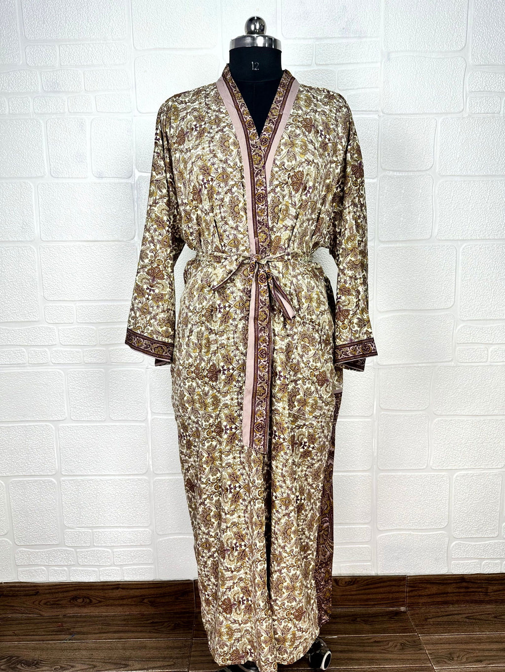 Women's Recycled Silk Kimono Robe in white brown floral