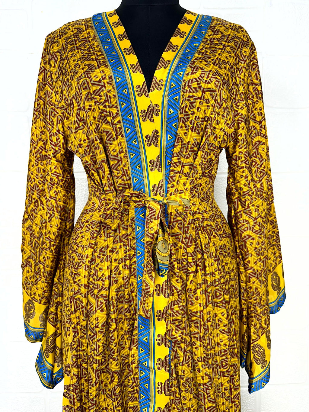 Women's Recycled Silk Kimono Robe in yellow geometric