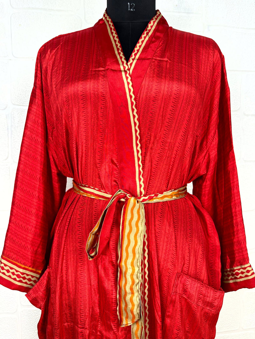 Women's Recycled Silk Kimono Robe in motif