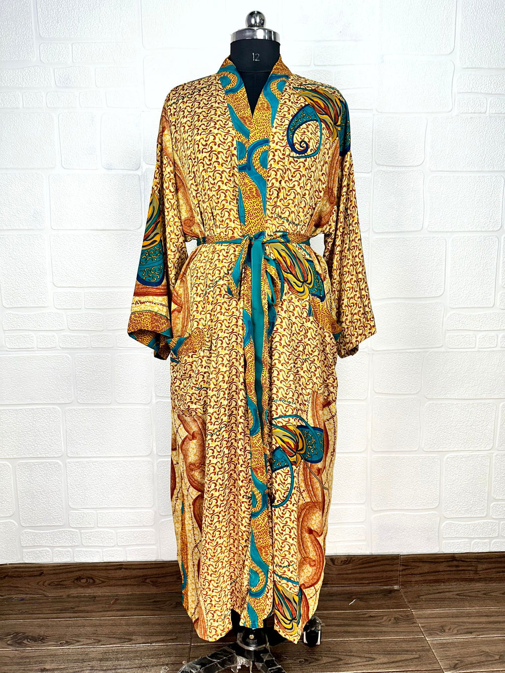 Women's Recycled Silk Kimono Robe in paisley