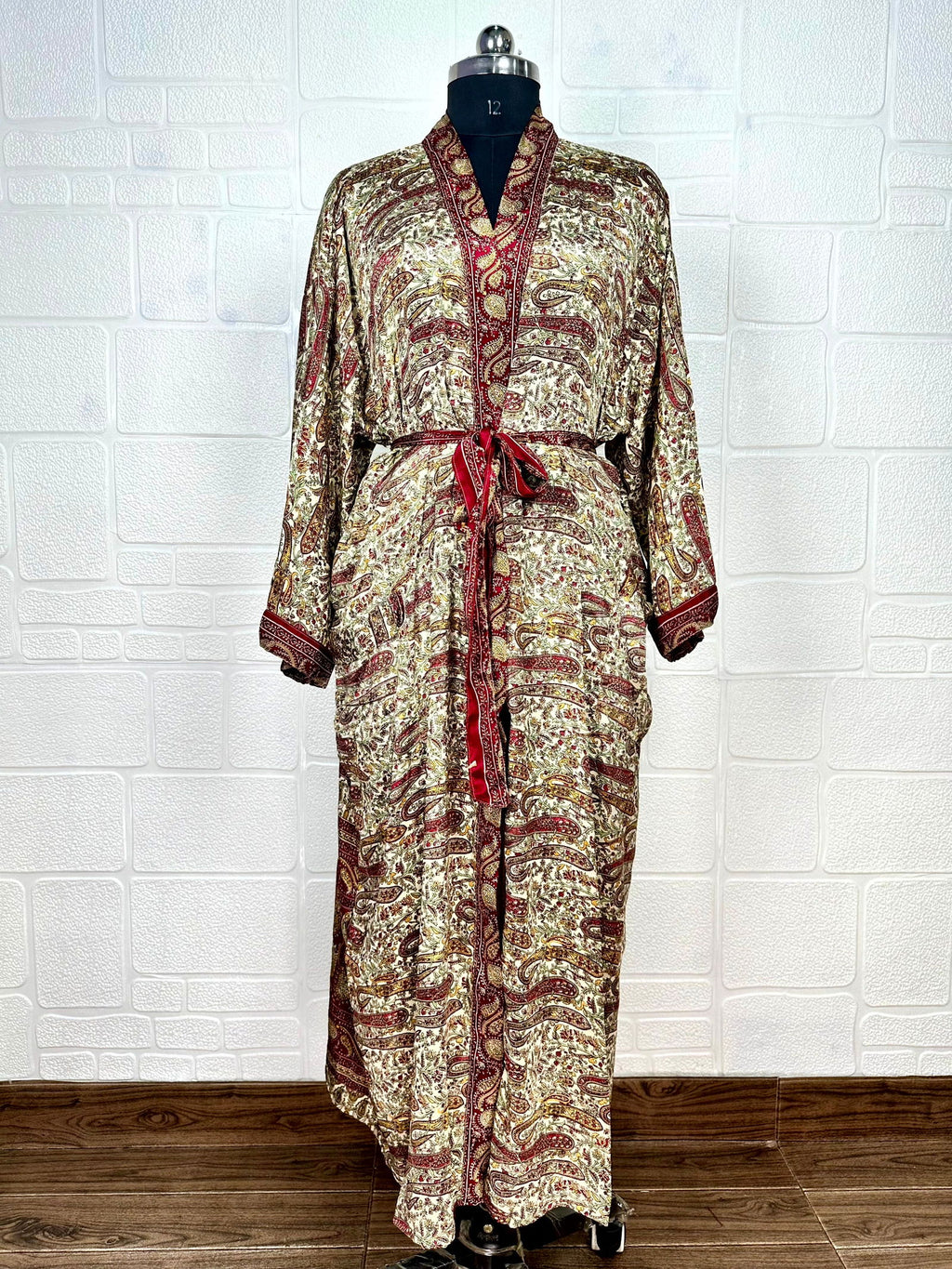 Women's Recycled Silk Kimono Robe in paisley