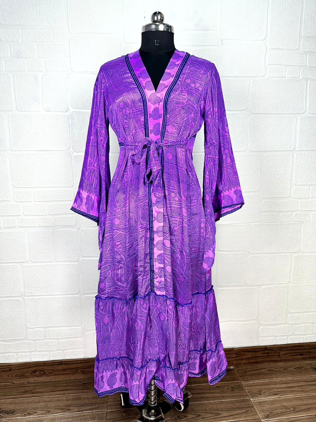 Women's Recycled Silk Kimono Robe in purple