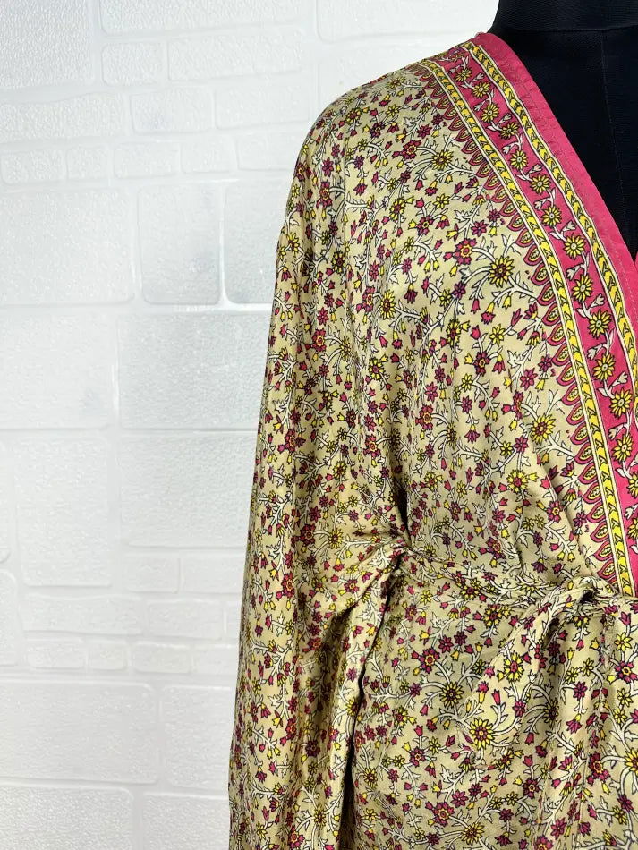 Women's Recycled Silk Short Kimono Robe