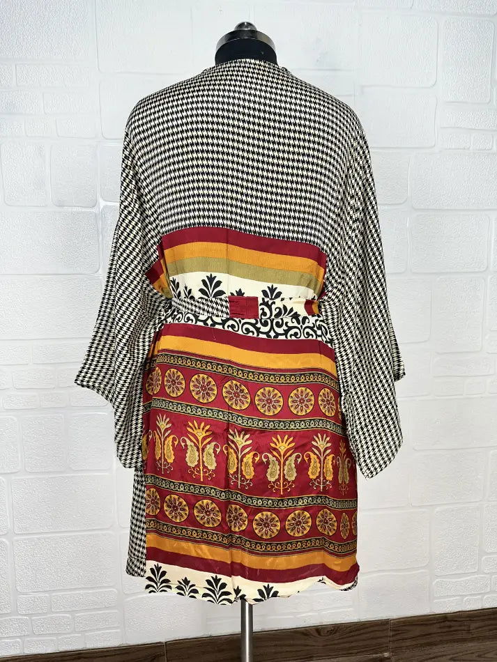Women's Recycled Silk Short Kimono Robe