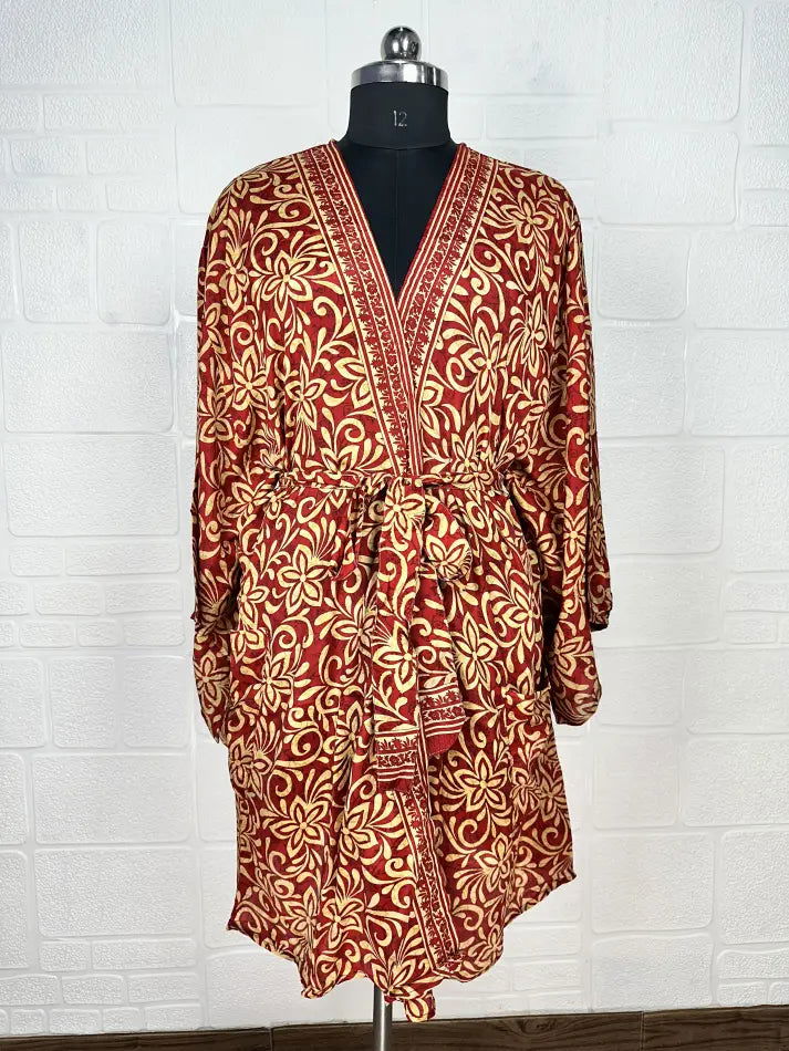 Women's Recycled Silk Short Kimono Robe