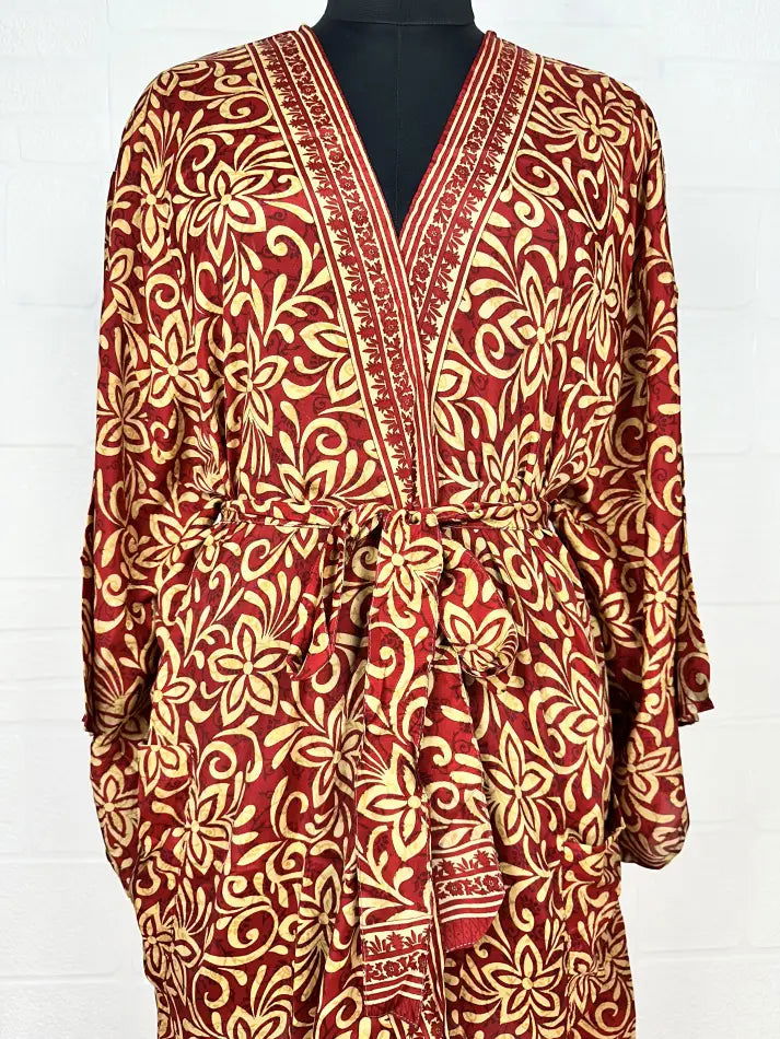Women's Recycled Silk Short Kimono Robe