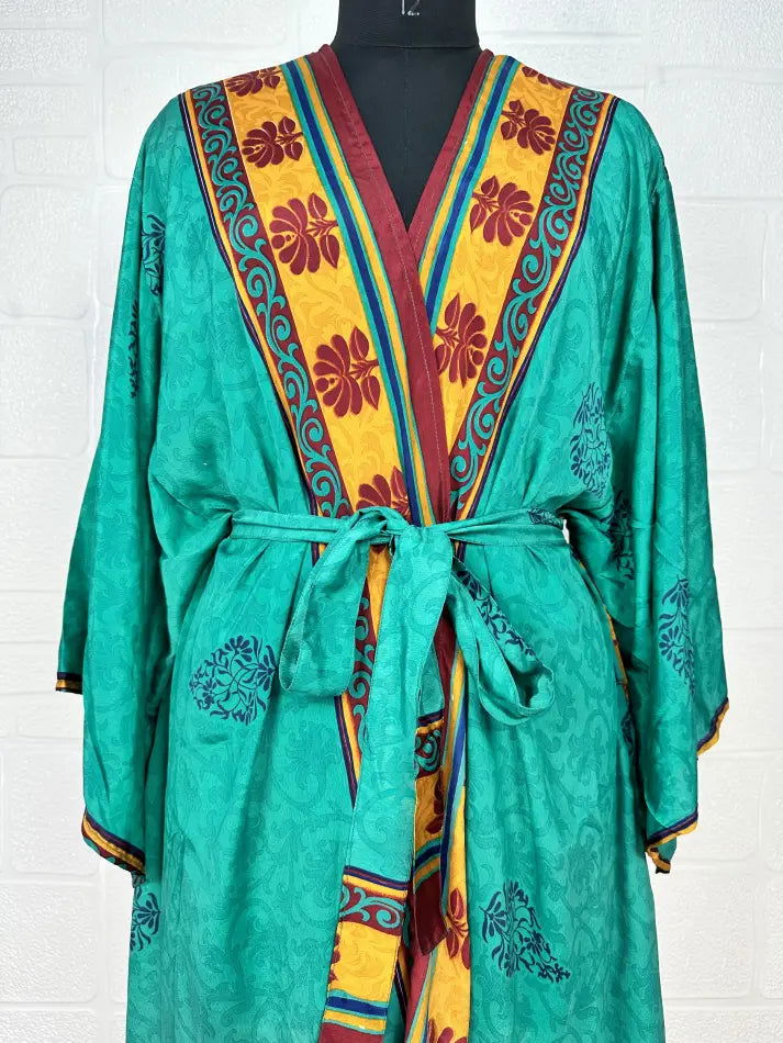 Women's Recycled Silk Short Kimono Robe