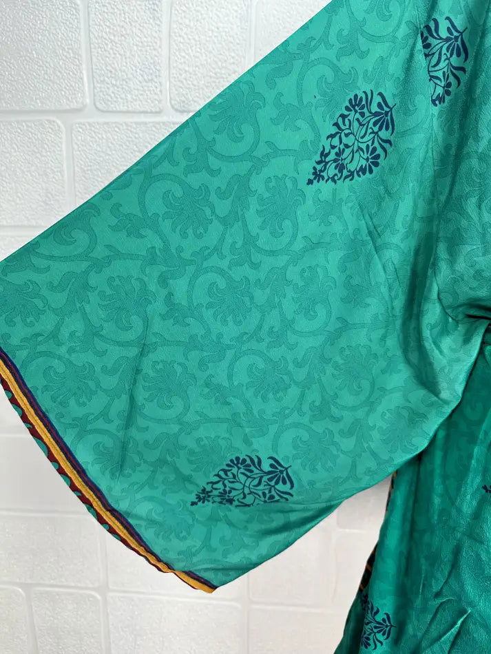 Women's Recycled Silk Short Kimono Robe