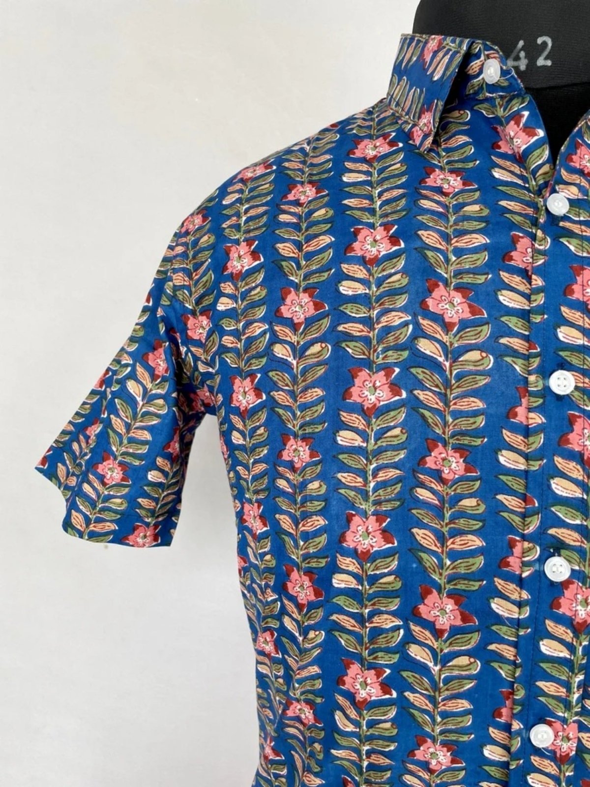Men's Shirt Pure Cotton Handblock Print | Summer Cool Casual Beach Wear | Comfortable Garden Picnic Urban Man Dad Gift | Blue Floral Leaf - The Eastern Loom