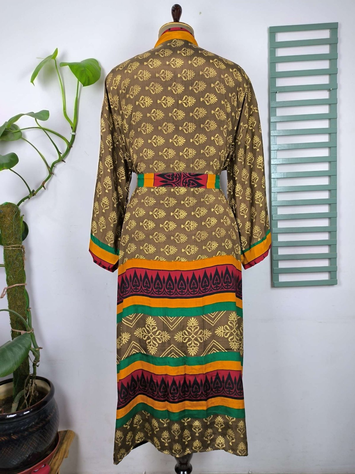 Upcycle Boho Chic Coverup Recycle Silk Sari Kimono Gorgeous Wardrobe Vintage Elegance House Robe | Duster Cardigan | Brown Beige Motifs - The Eastern Loom