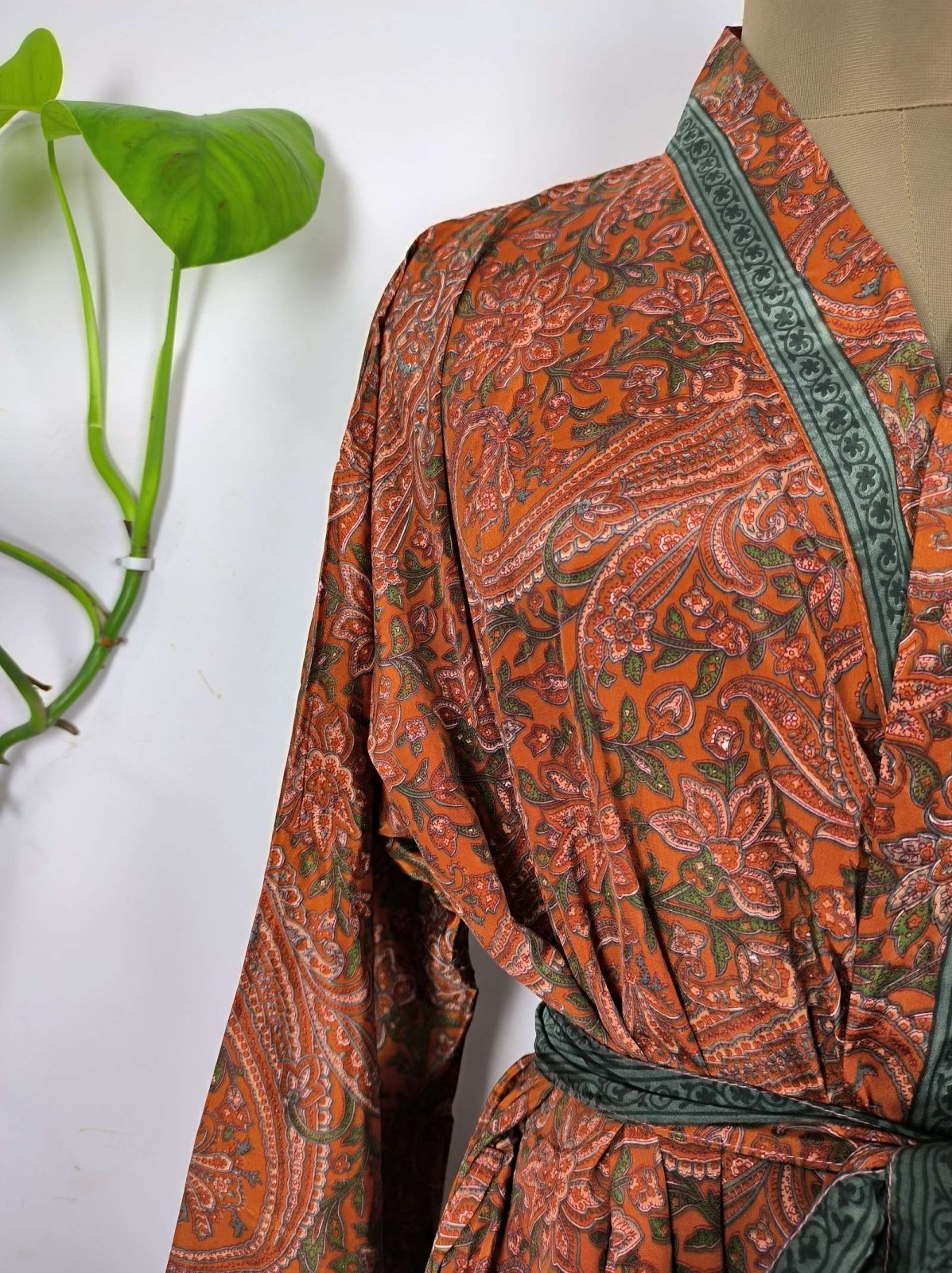 Upcycle Boho Chic Coverup Recycle Silk Sari Kimono Gorgeous Wardrobe Vintage Elegance House Robe | Duster Cardigan Rust Brown Paisley Floral - The Eastern Loom